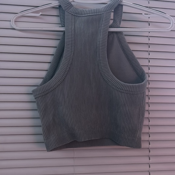 cropped gray aerie top. double lined. - Picture 2 of 2